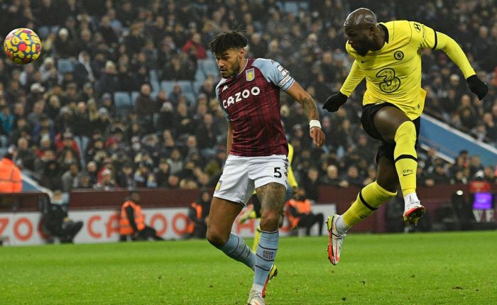 Romelu Lukaku’s timely return means exciting three-horse title race is still&nbsp;alive